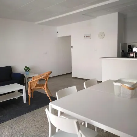 Apartman Center 1 *